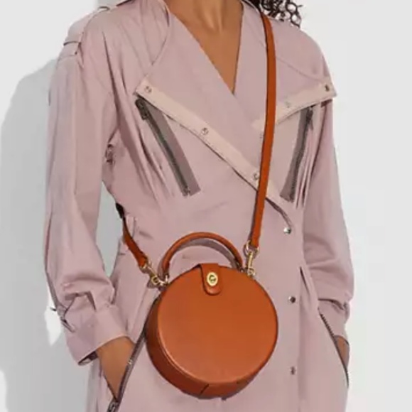 Coach | City Blocks Circle Bag - Picture 1 of 6